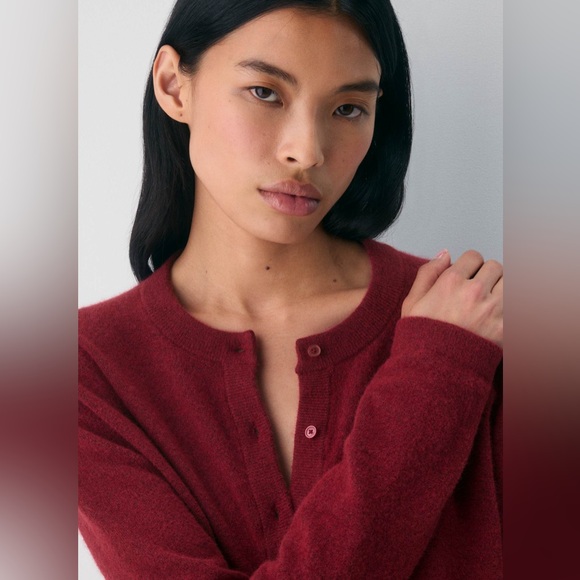 Wilfred SoftSpoke Sicily Cardigan in Cordovan - Picture 6 of 7